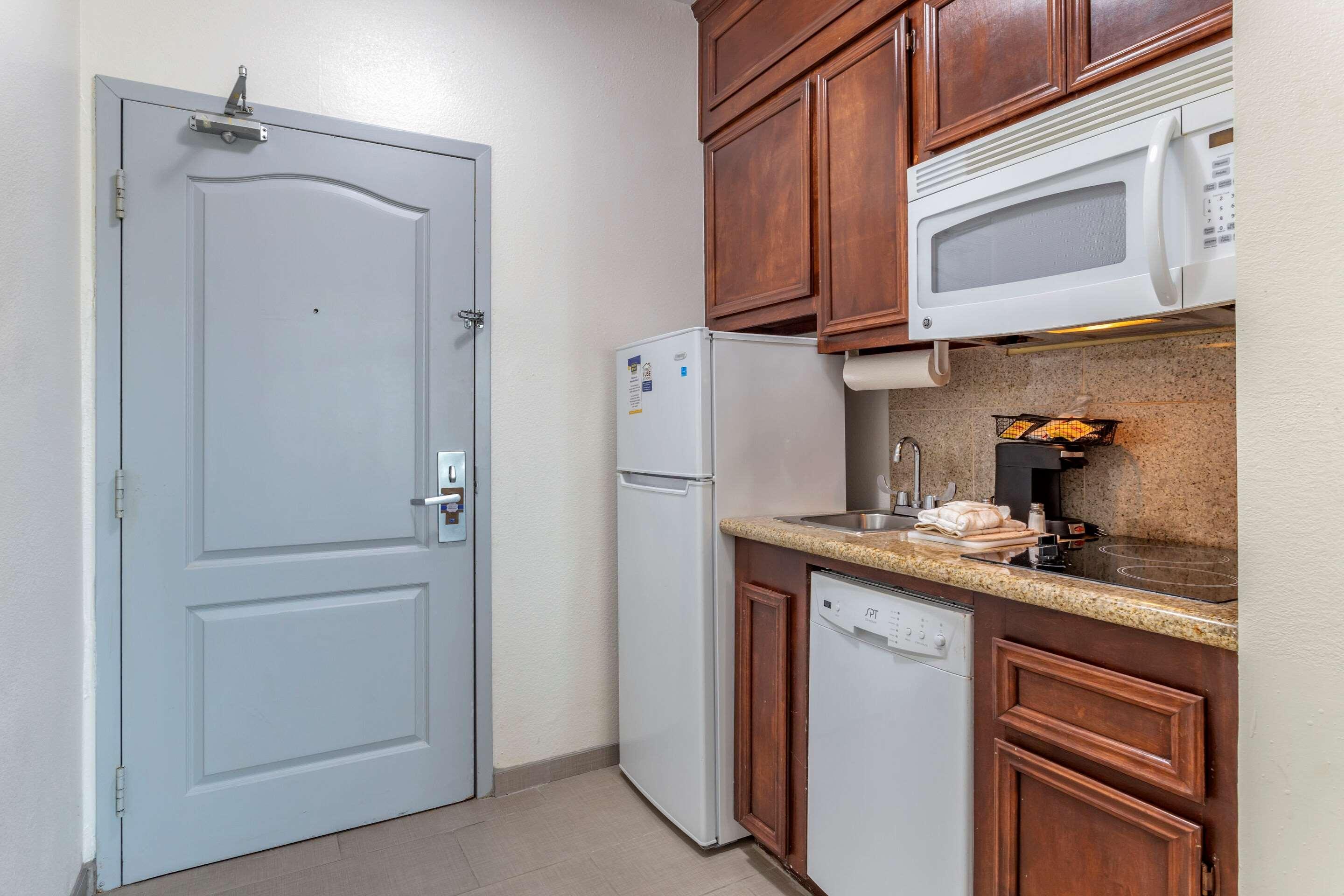 Mainstay Suites Port Arthur - Beaumont South Экстерьер фото