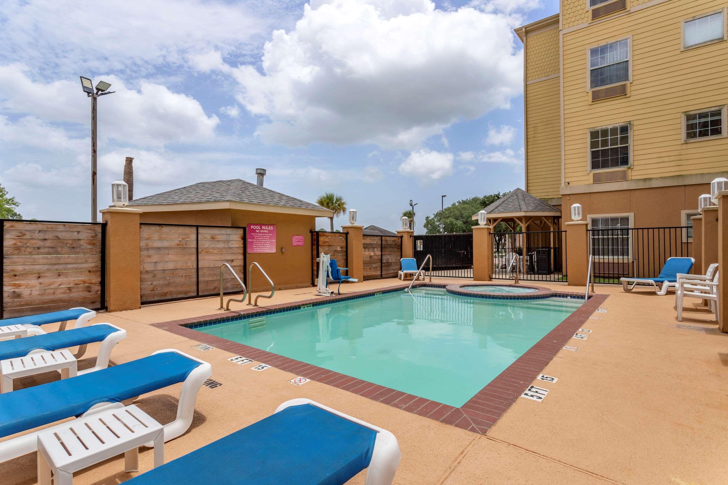 Mainstay Suites Port Arthur - Beaumont South Экстерьер фото